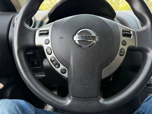 Used 2013 Nissan Rogue S w/ Special Edition Pkg AWD/4WD image 8