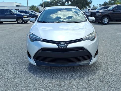 Used 2017 Toyota Corolla L FWD image 2
