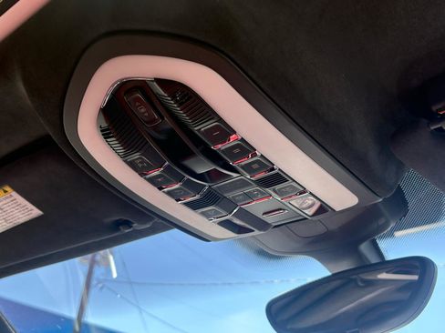 Used 2016 Porsche Cayenne GTS AWD/4WD image 21