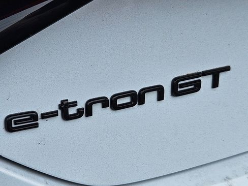 Used 2023 Audi e-tron GT Prestige w/ Prestige Package AWD/4WD image 28