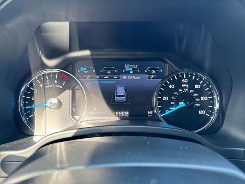 Used 2019 Ford Expedition Max Limited image 12