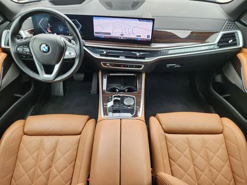 Used 2026 BMW X5 xDrive40i AWD/4WD image 15