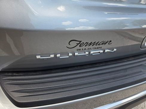 Used 2024 GMC Yukon Denali w/ Advanced Technology Package AWD/4WD image 12