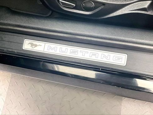 Used 2016 Ford Mustang GT Premium w/ Equipment Group 401A RWD image 31