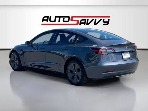 Used 2023 Tesla Model 3 Standard Range RWD image 5