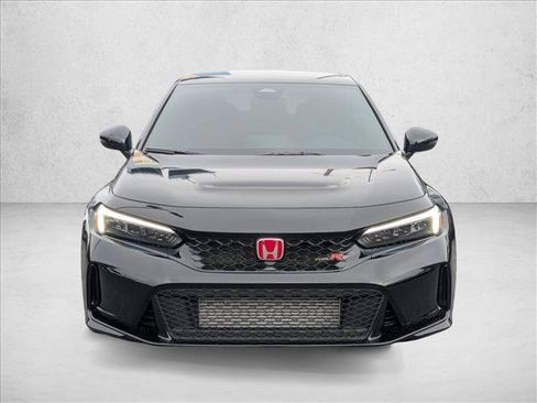 Used 2025 Honda Civic Type R image 2