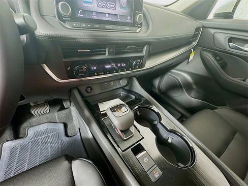 New 2026 Nissan Rogue SV w/ SV Premium Package image 14