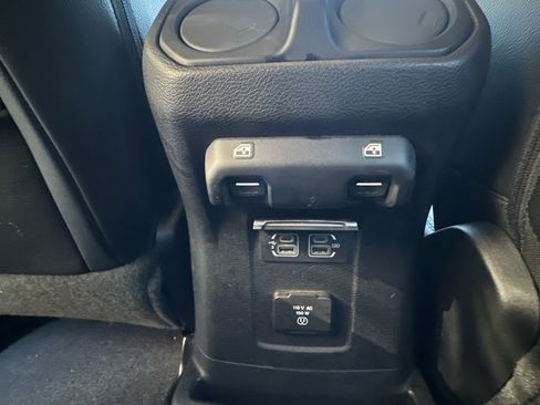 Used 2019 Jeep Wrangler Unlimited Moab w/ Quick Order Package 24M Moab image 42