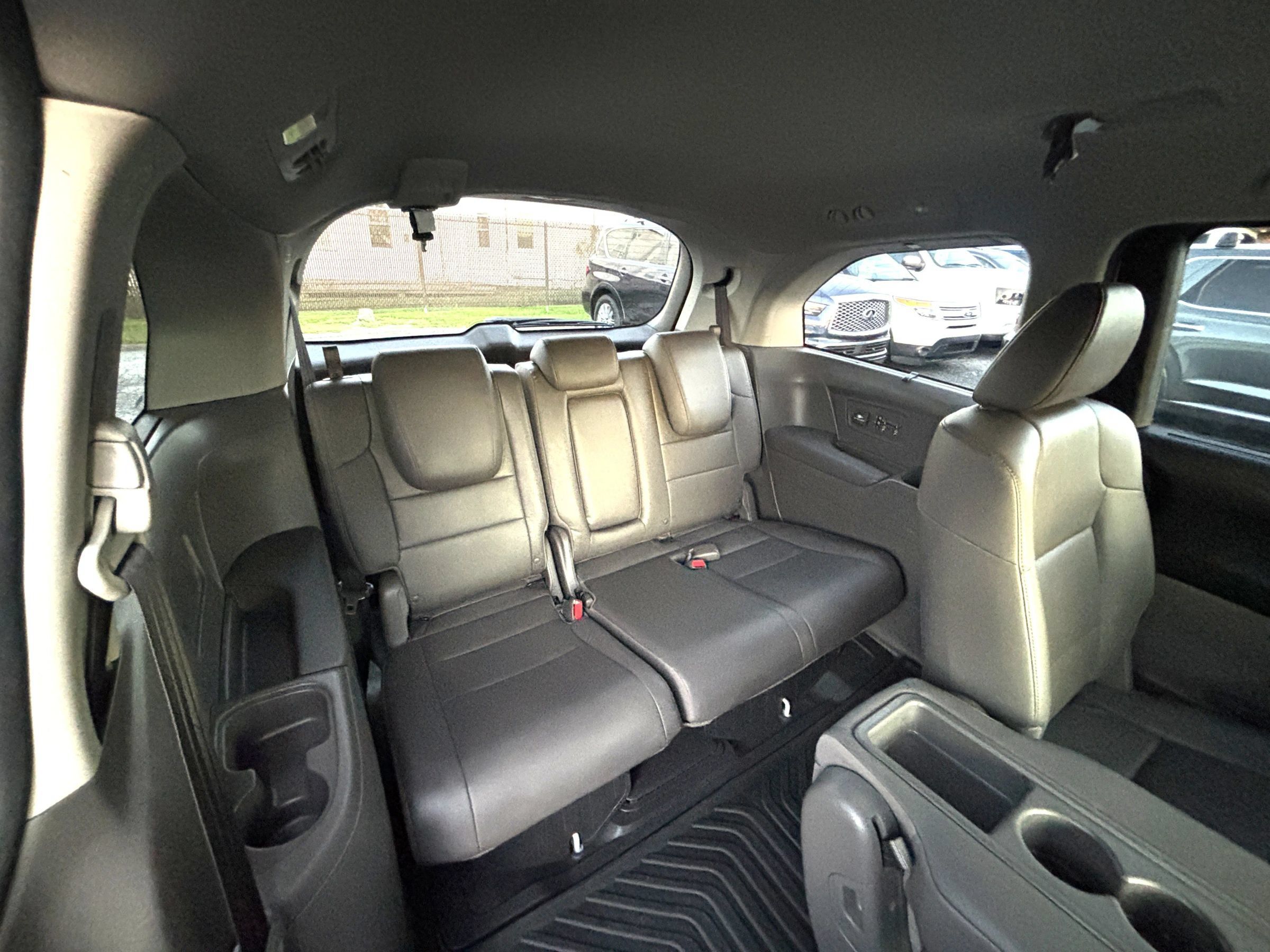 Used 2015 Honda Odyssey Touring image 10
