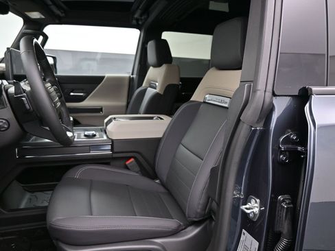 New 2026 GMC Hummer EV SUV image 12