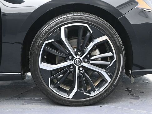 Used 2024 Nissan Altima 2.5 SR image 6