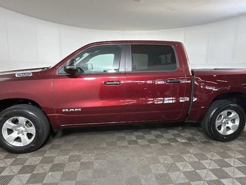 Used 2024 RAM 1500 Big Horn AWD/4WD image 6