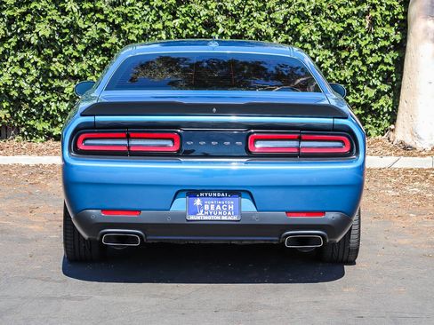 Used 2022 Dodge Challenger R/T w/ Blacktop Package RWD image 8