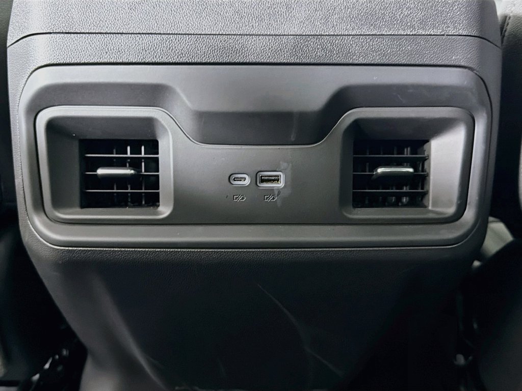 Used 2026 Chevrolet Silverado 1500 LT Trail Boss w/ LT Trail Boss Premium Package AWD/4WD image 22