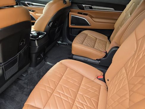 Certified 2025 Kia Telluride SX X-Line AWD/4WD image 30
