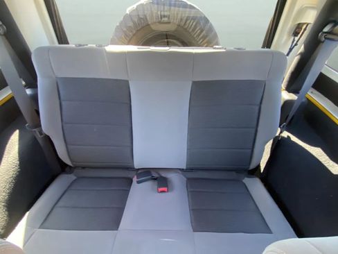 Used 2008 Jeep Wrangler X AWD/4WD image 21