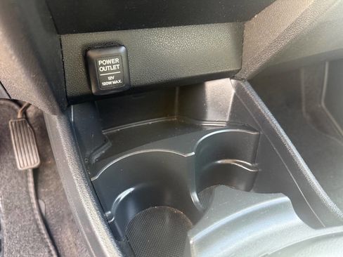 Used 2010 Honda Fit Sport image 19