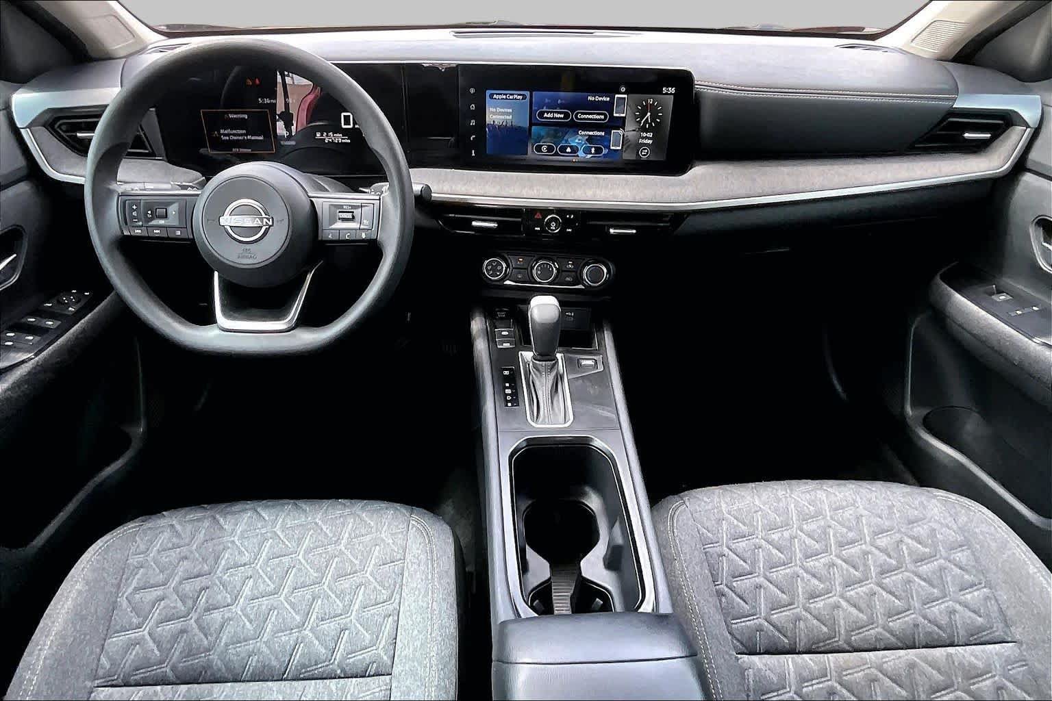 Certified 2025 Nissan Kicks SV FWD image 16