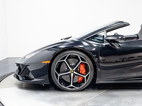 Used 2020 Lamborghini Huracan EVO AWD/4WD image 36
