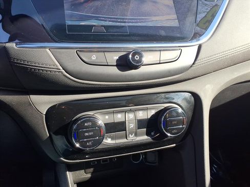 Certified 2023 Buick Encore GX Essence w/ Experience Buick Package image 12