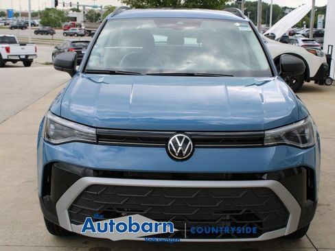 Used 2025 Volkswagen Taos S AWD/4WD image 2