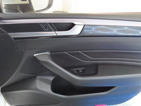 Used 2023 Volkswagen Arteon SEL w/ Arteon MDO Package AWD/4WD image 37