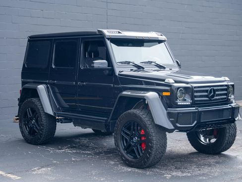Used 2018 Mercedes-Benz G 550 Squared image 3