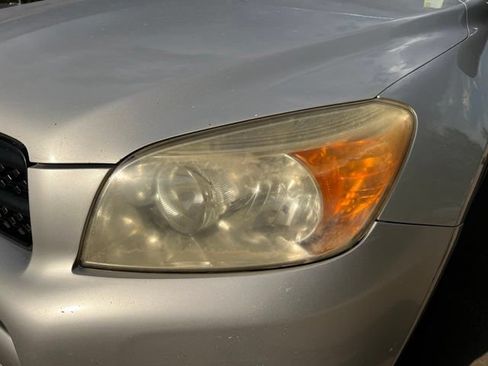 Used 2007 Toyota RAV4 2WD image 9