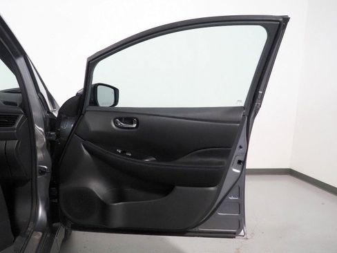 Used 2024 Nissan Leaf SV Plus image 56