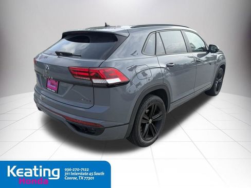 Used 2023 Volkswagen Atlas Cross Sport SEL R-Line AWD/4WD image 7