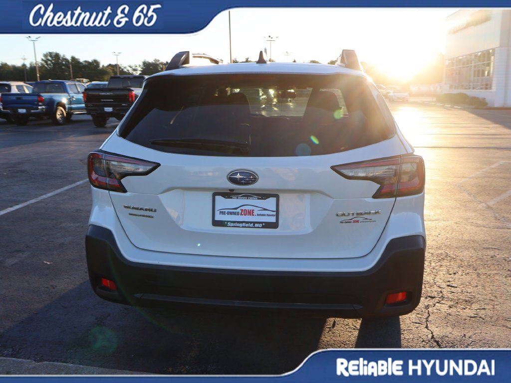 Used 2024 Subaru Outback Premium AWD/4WD image 19