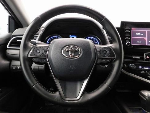 Used 2022 Toyota Camry SE image 37