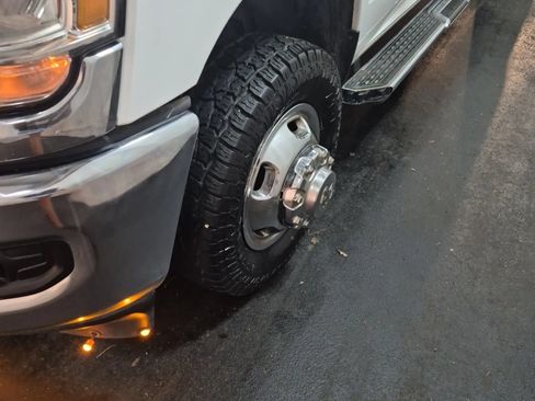 Used 2023 RAM 3500 Big Horn w/ Level 1 Equipment Group AWD/4WD image 12