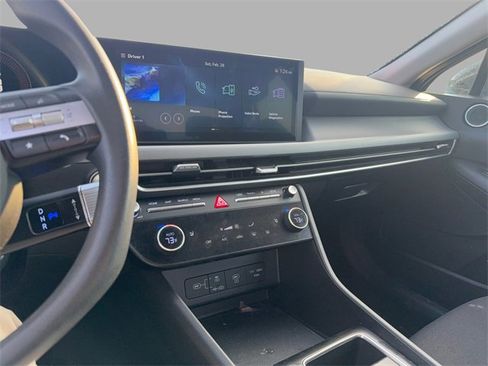 Used 2025 Hyundai Sonata SEL image 16