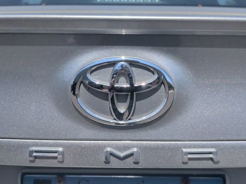 Used 2023 Toyota Camry SE FWD image 8