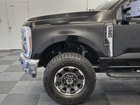 Certified 2023 Ford F250 Lariat w/ Lariat Ultimate Package AWD/4WD image 9