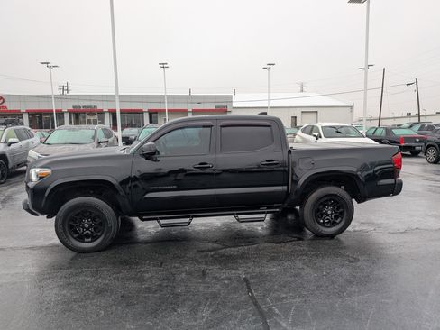 Used 2021 Toyota Tacoma SR5 image 6