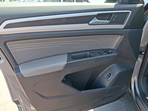 Certified 2023 Volkswagen Atlas SE w/ Panoramic Sunroof Package AWD/4WD image 13