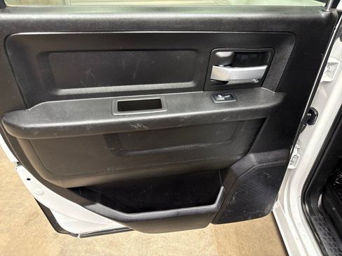 Used 2019 RAM 5500 4x4 Crew Cab image 30