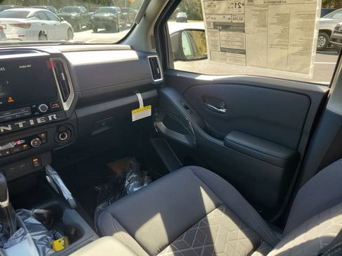 New 2026 Nissan Frontier SV w/ SV Convenience Package RWD image 11