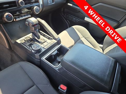 Used 2024 Toyota Tacoma TRD Off-Road AWD/4WD image 12