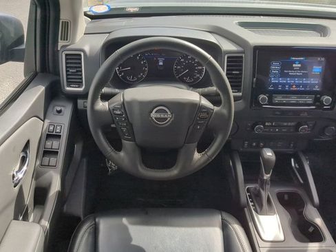 Certified 2024 Nissan Frontier SL w/ Technology Package RWD image 16
