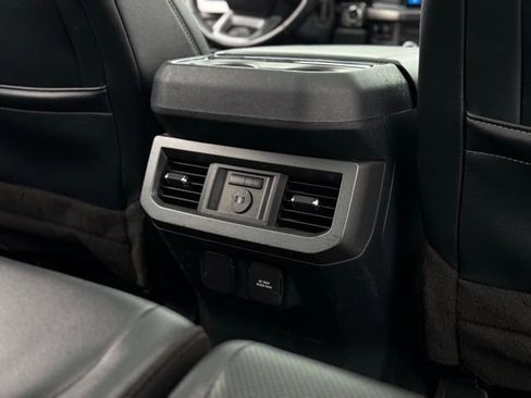 Certified 2023 Ford F250 Lariat w/ Sport Appearance Package image 27