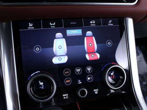 Used 2021 Land Rover Range Rover Sport HST image 29