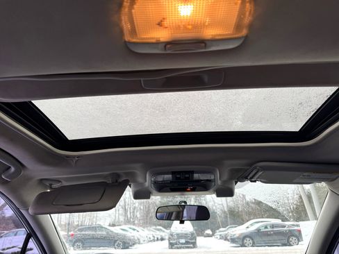 Used 2019 Subaru Impreza 2.0i Limited image 14