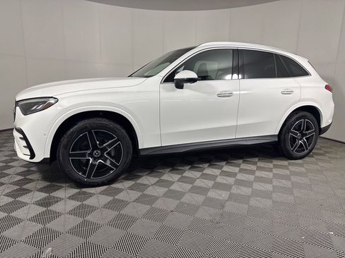 New 2026 Mercedes-Benz GLC 300 4MATIC image 1