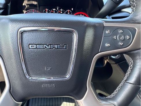 Used 2016 GMC Yukon Denali w/ Open Road Package AWD/4WD image 33
