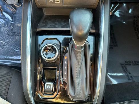Used 2024 GMC Canyon Elevation w/ Trailering Package AWD/4WD image 14