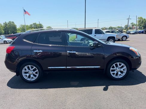 Used 2011 Nissan Rogue SV w/ SL Pkg AWD/4WD image 6