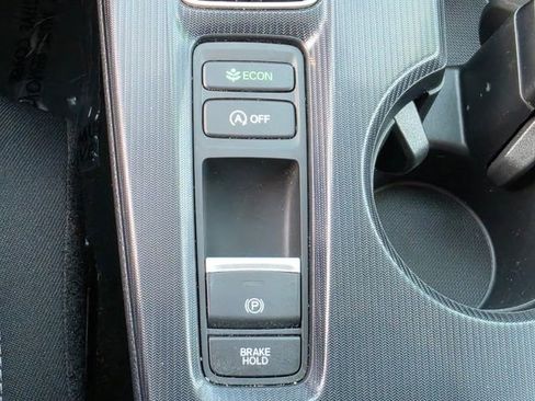 Used 2023 Honda Civic LX image 25